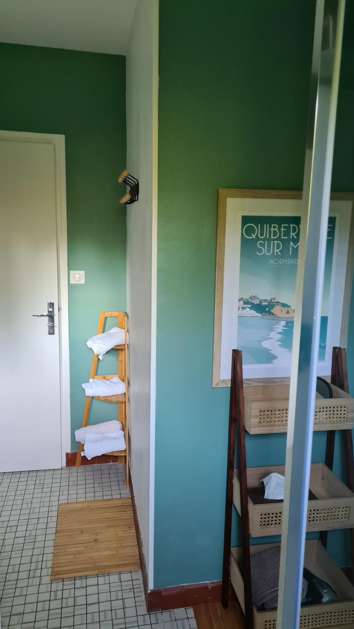 La Taniere * Gueures